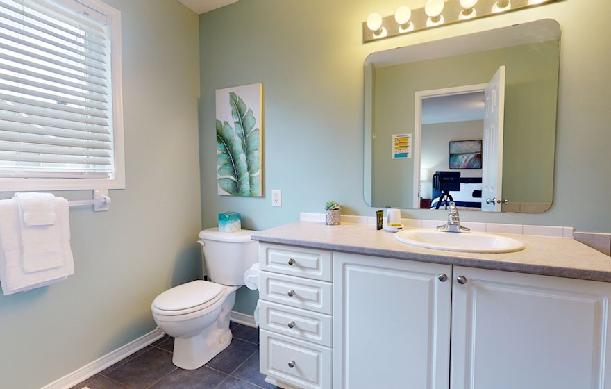 Principal Bathroom Soaker Tub Fully Furnished Apartment Suite Kanata